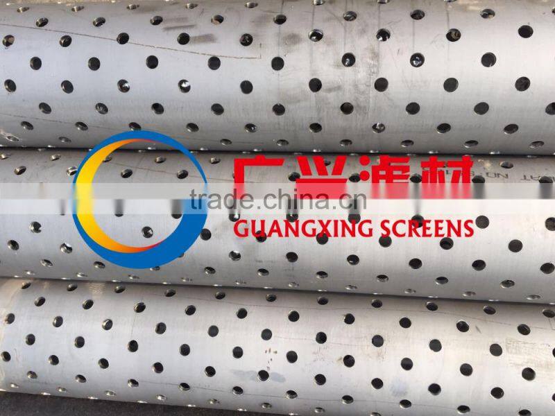 Perforated slot filter pipe