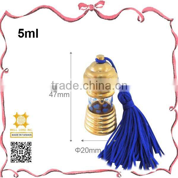 Adorable pink base golden cap aluminum empty oil bottle