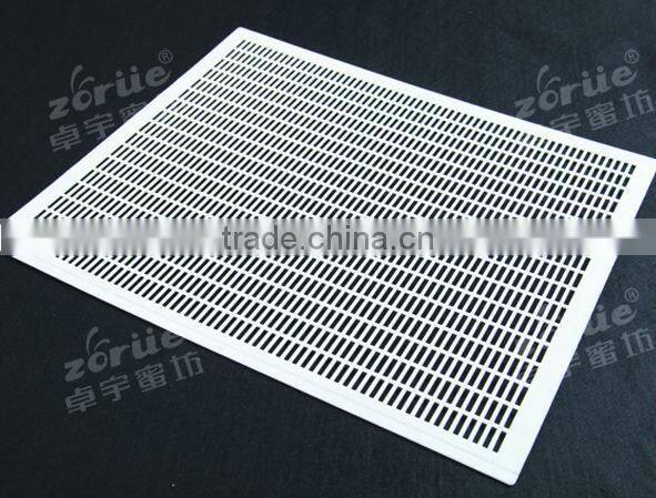 wooden queen excluder for beekeeping from manufacturer