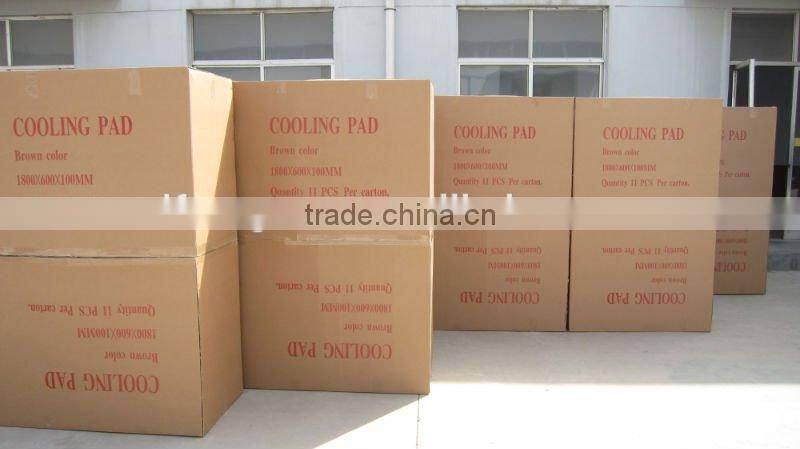 Evaporative cooling pad