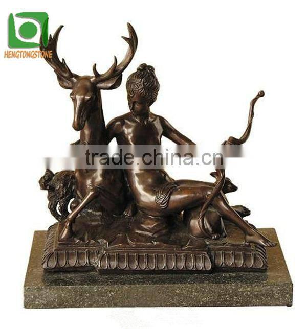Decorative Bronze Figure Sculpture with Deer