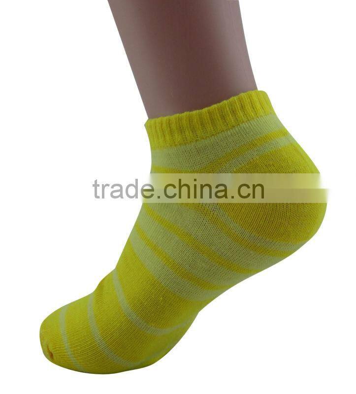 Wholesale girl knit crazy athlete sock