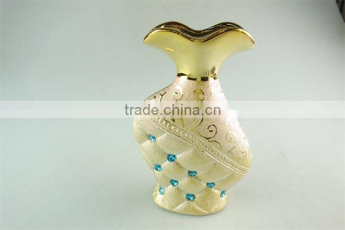 electroplated gold round ceramic vase