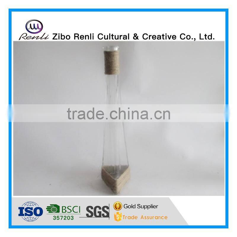 Wholesale Triangle Clear Flower Glass Vase with Rope Decoration