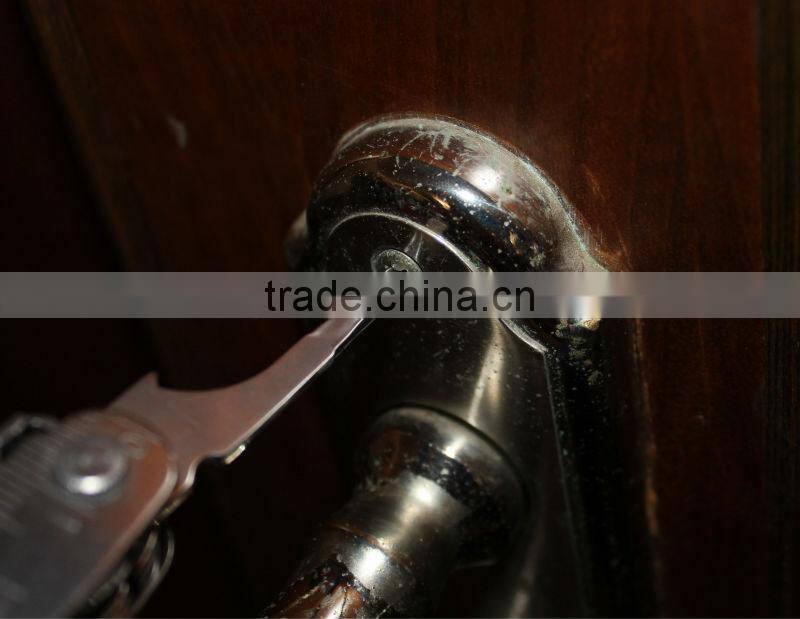 All locking features Stainless steel multi-tool