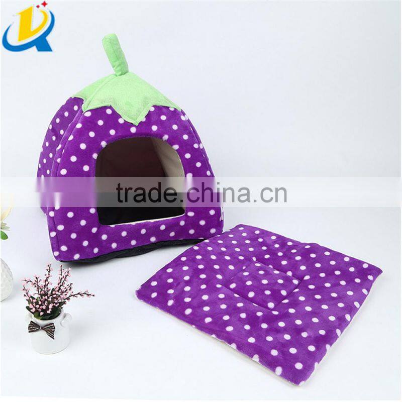 Wholesale popular strawberry shaped soft pet dog bed