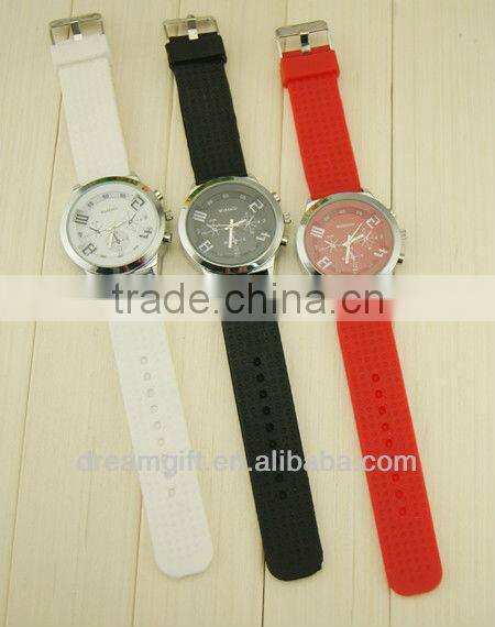 2013 fashion watch brand man watch Womage watch