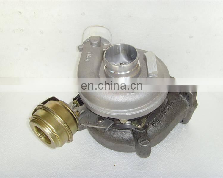 4 Cylinders diesel engine parts 707114-0001 751758-5001S GT2256V Turbocharger for Fiat Iveco Daily III Commercial Engine