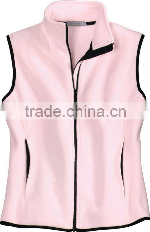 Manufacture of ladies polar fleece waistcoat