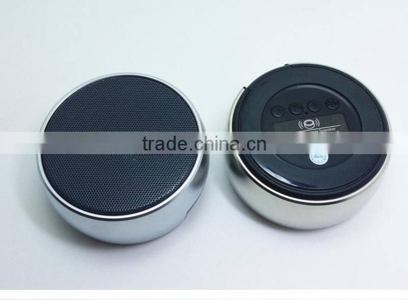 Wholesale BS01 Mini Round metal chess Portable Bluetooth Speakers,BS-01Base Stereo Alloy Body Chess Handfree Speaker