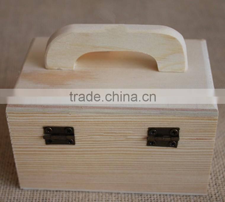 Suitcase round suitcase led suitcase decent suitcase with pine