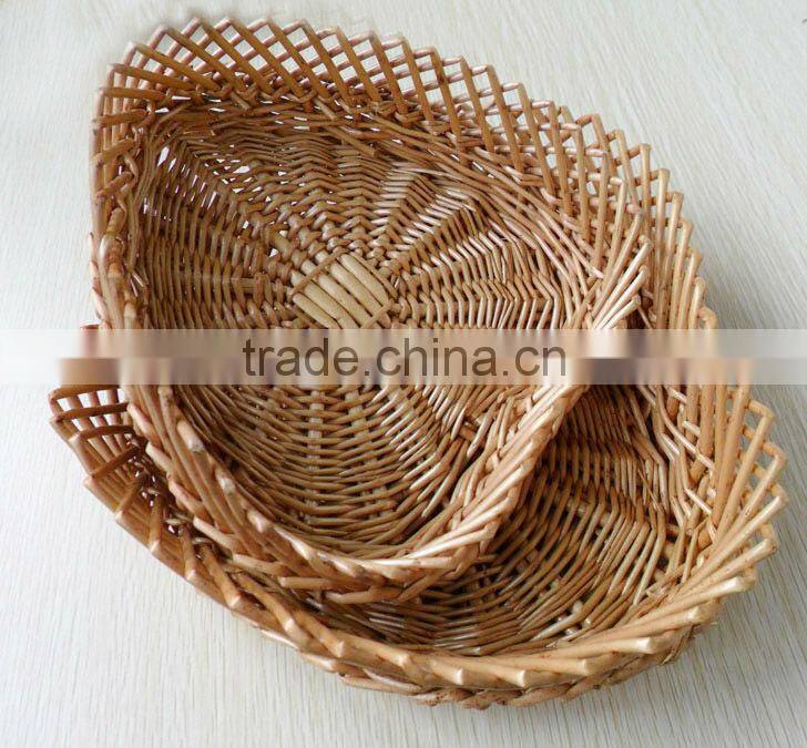 the green round wicker basket house hold fruit &bread basket