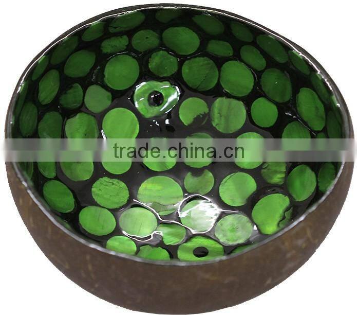 Eco friendly lacquer coconut shell bowl