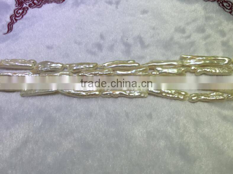 AA 41-42 Baroque Freshwater pearl strand