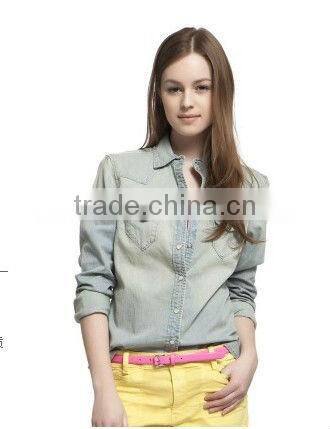 2016 fashion slim fit long sleeves washed denim shirt for girls with two pockets on the chest