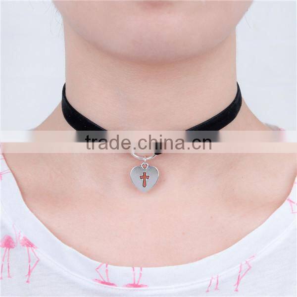 Velveteen Halloween Choker Necklace Antique Silver Black Heart Cross 34cm long