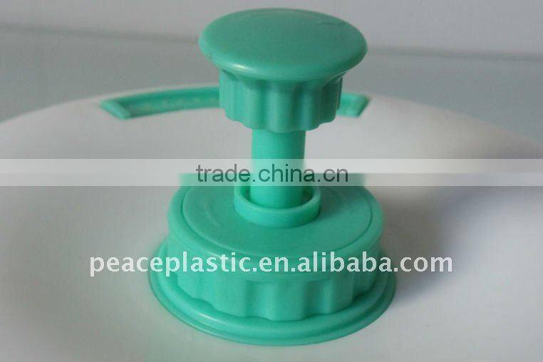 Vacuum food container