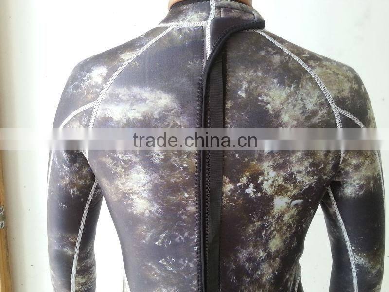 2014 fashion and top design comfortable and durable neoprene camo wet suit
