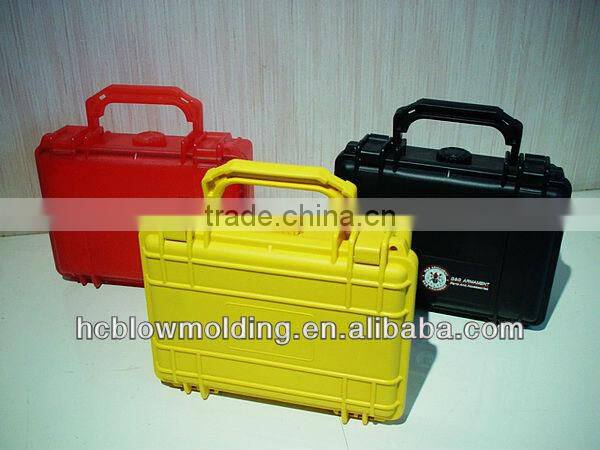 plastic gun case, riflescopes, laser range finder,tool case.