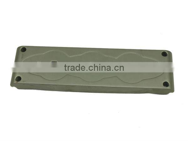 Swimming pool accessory