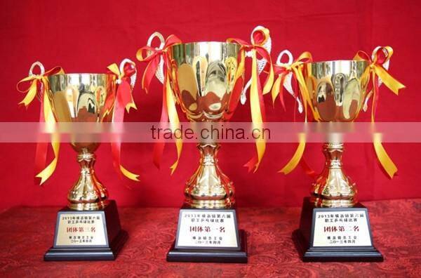 Custom new design sports prize alloy cup trophy award