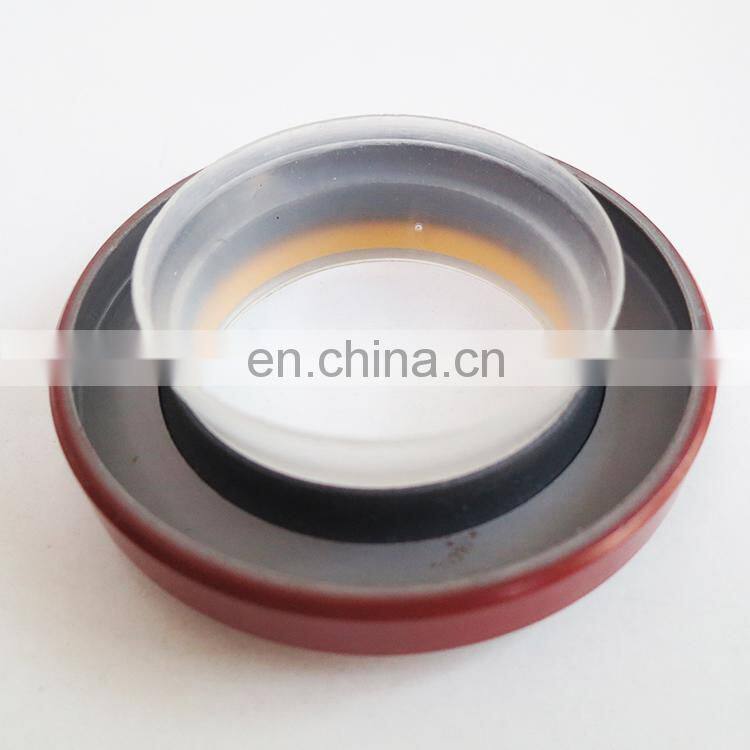 CCEC Truck Engine Spare Parts 3004316 NT855 Crankshaft Oil Seal
