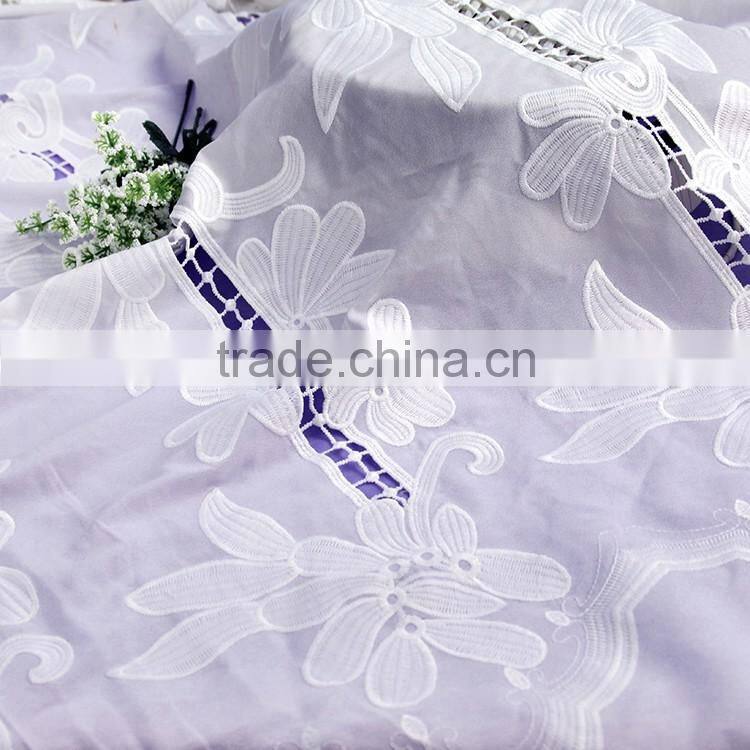 New arrival 125-130cm chemical lace embroidery fabric in white for women wedding dress with a light texture