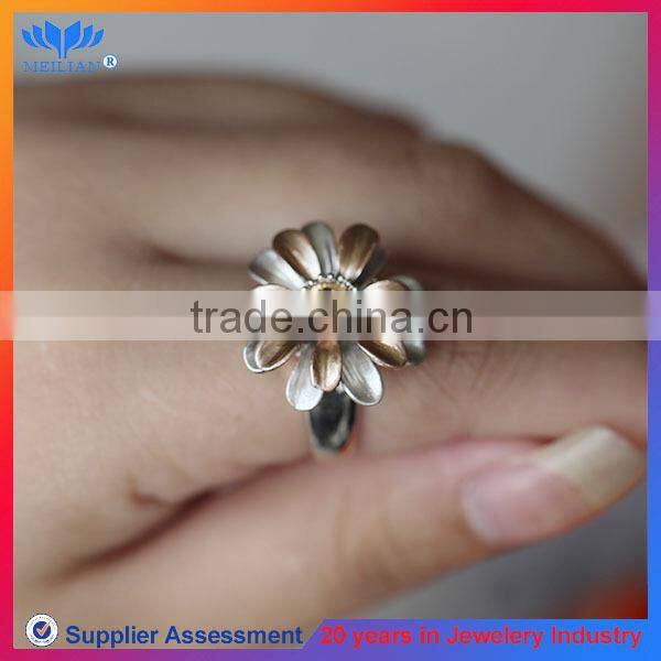 LATEST DESIGN RHINESTONE FINGER RINGS IN ZINC ALLOY JEWELRY