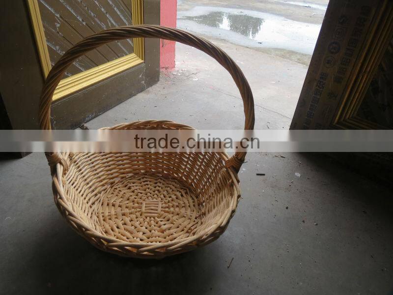 The set of 4 round willow flower basket with long handle
