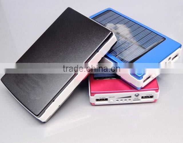 2015 wholesale 15000mah waterproof solar cellphone power bank charger