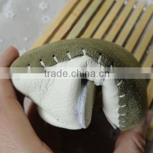 wholesale china factory winter leather baby shoes packaging