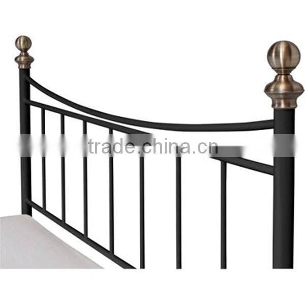 bedroom furniture-wrought iron king size bed