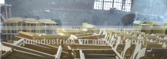 Antique Medium Size Foldable Wooden Luggage Rack for Hotel Room with Two Straps