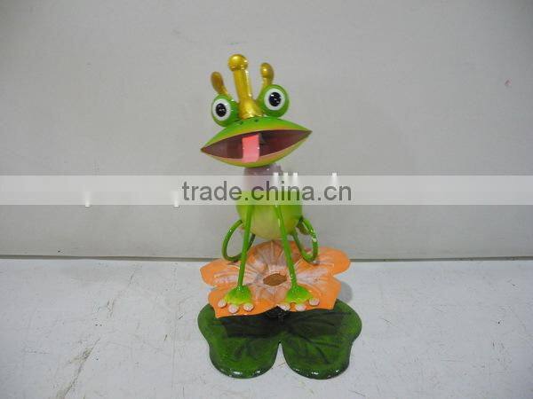 YS13682 metal frog garden ornament wholesale made in Xiamen with size 5.5X5.5X8"