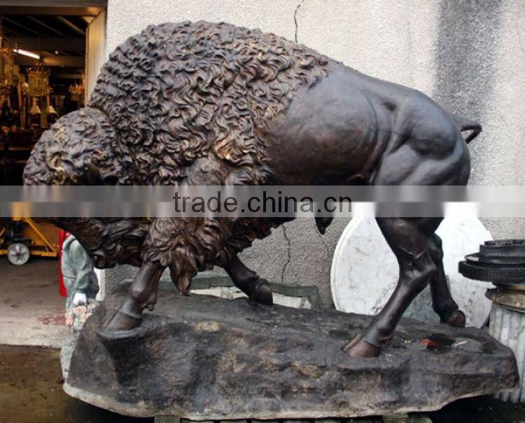 Large animal sculpture life size bison bronze statue for garden decor
