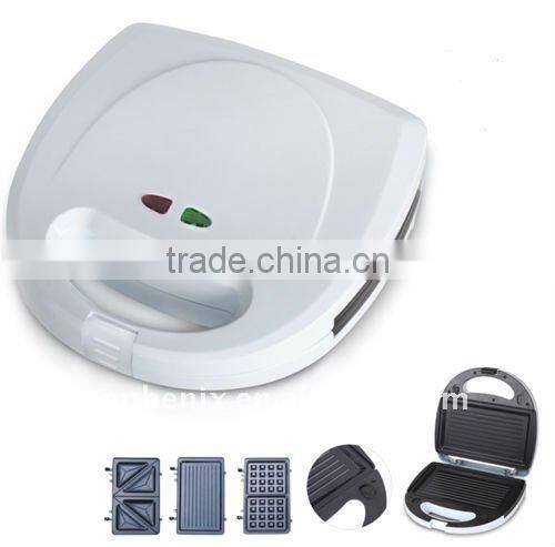 Electric sandwich maker with changeable plate