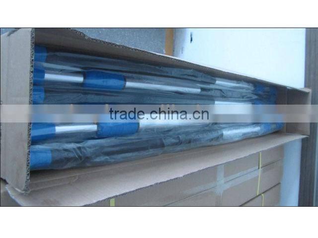 Long handle telescopic gutter cleaner