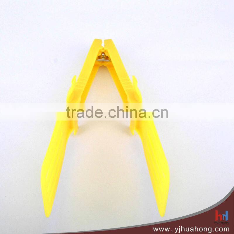Latest Design Food safty Nylon Pastry Tongs With Locking Function