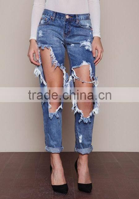 MGOO High Quality Tore Up Knee Women Blue Color Jeans Cotton Baggies In Fold Pants 2016