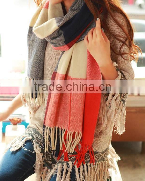 Hot sales different colors choice fashion design fake cashmere plaid pattern design scarf with tassel warm fashion scarf
