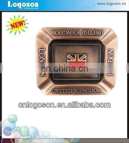 2014 hot selling Custom design collectible gift Dubai soft enamel souvenir metal ashtray