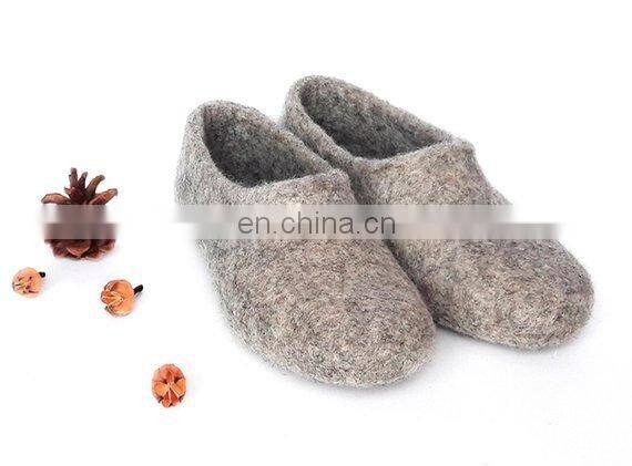wholesale 100 % polyester nonwoven felt Natural warm Handmade Wool Felt Shoes