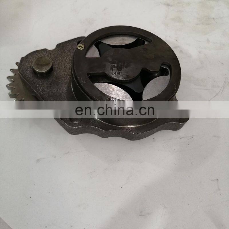 4937408 Oil pump Diesel Engine 4BT Spare Truck Original 4937408
