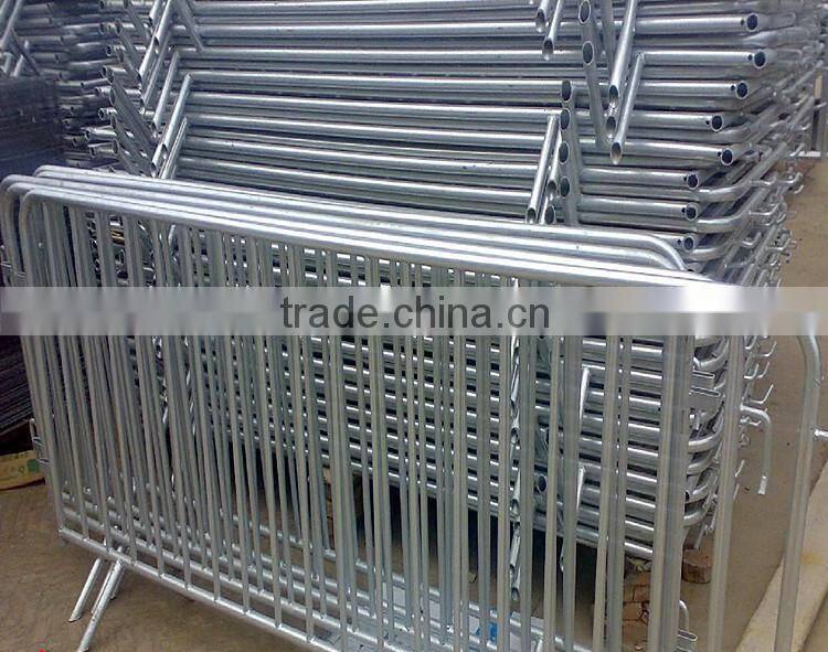 Temporary fencing to secure construction sites and private property