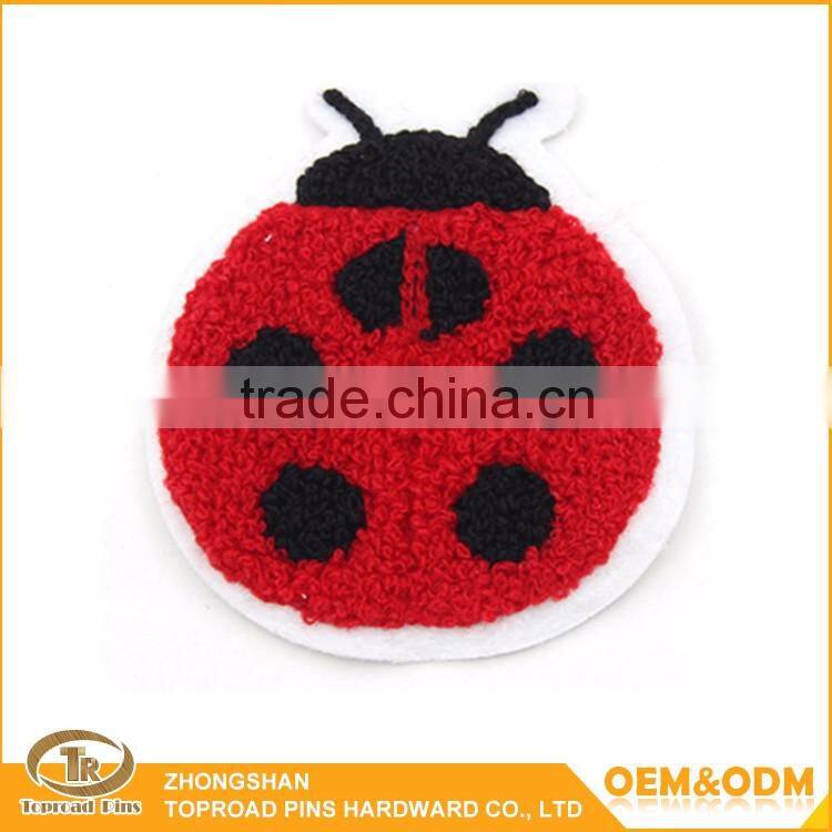 Cartoon design embroidery patch custom embroidery gold fish towel patch chenille patch sewing on towel