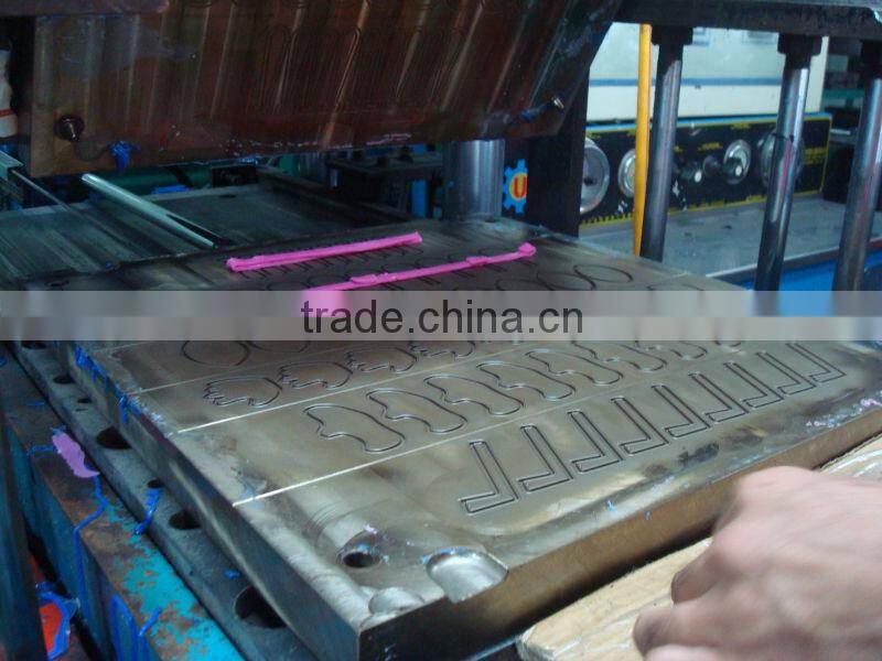 Rubber band making machine for mass production