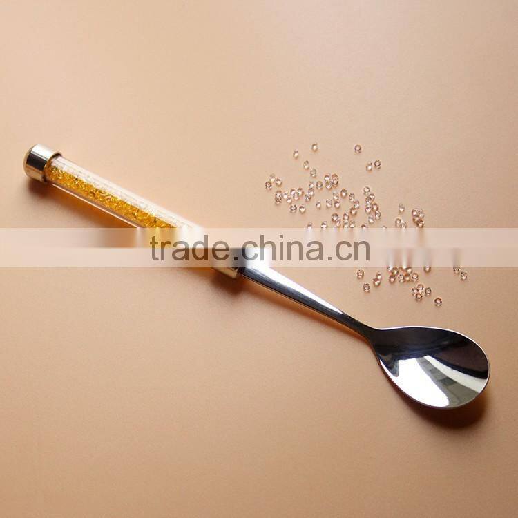New design food safety stainless steel 18/8 wedding crystal dinner tea or coffee spoon with crystals in the acrylic handle