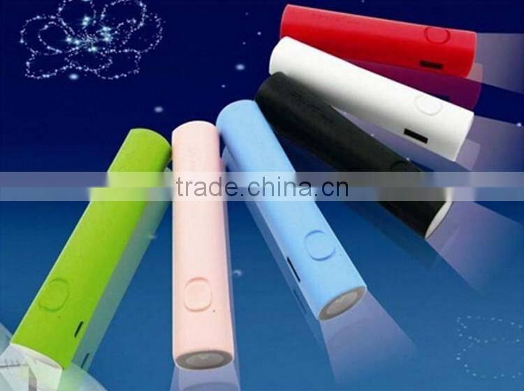 Yeleeyuen 2600mAh Portable Charger Slim Flashlight Power Bank For All Mobile Phone PowerBank
