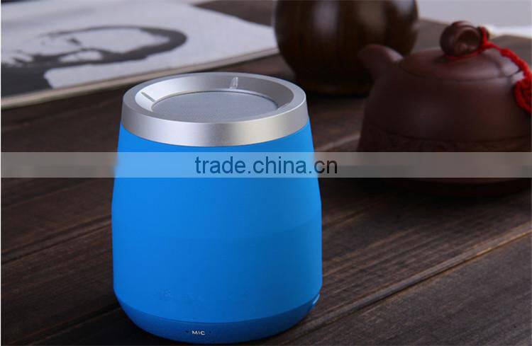 Cheap Fashion Design Mini Wireless FM Mini F-100 Bluetooth Support TF Card Bluetooth Speaker with Good Sound Effect