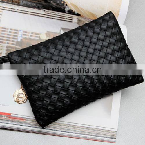 Cheapest Concise Weave Black Zipper Wallet | Wrist Handbag (BQGT017)